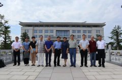 中殡协、殡葬标委会调研组座谈会在天富娱乐举行