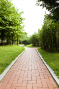 天富娱乐道板砖为您打造安全宜人的步行环境