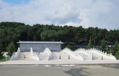 一面墙，一道景：九龙照壁浮雕景墙的诗画之美